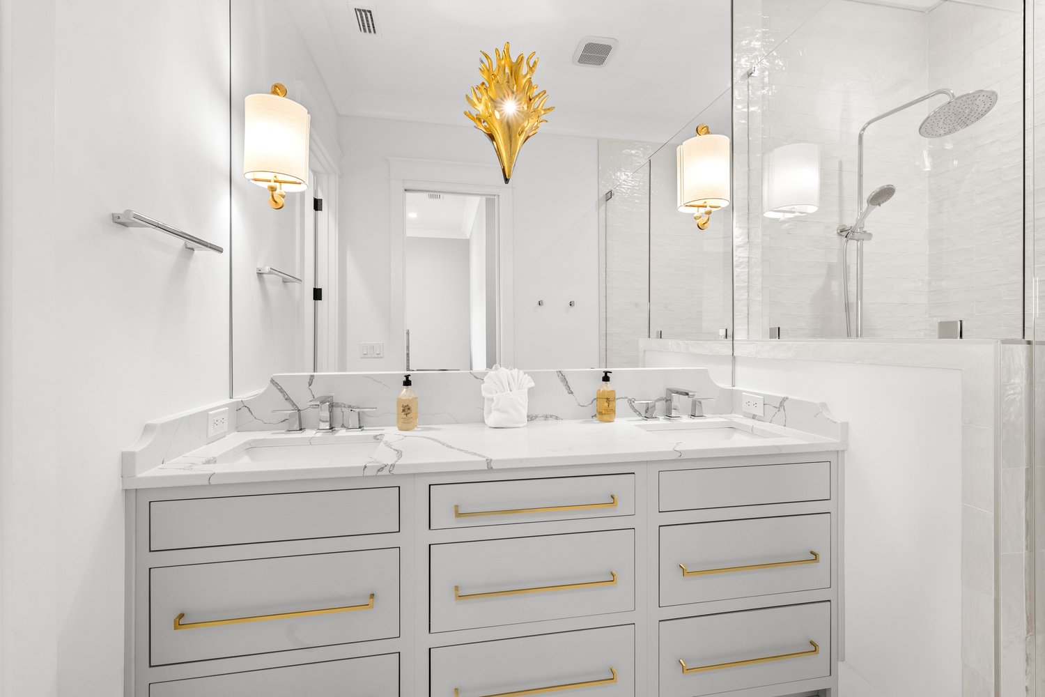 Bathroom cabinets in the Gulf Coast, FL, Bathroom Cabinets in Fort Walton Beach